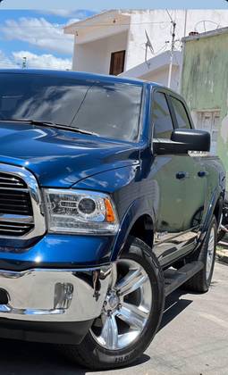 RAM 1500 5.7 V8 GASOLINA LIMITED CD 4X4 AUTOMÁTICO RAM 1500 5.7 V8 GASOLINA LIMITED CD 4X4 AUTOMÁTICO